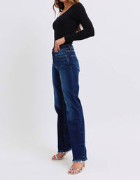 Judy Blue - Midrise Frayed Hem Straight Leg Jeans
