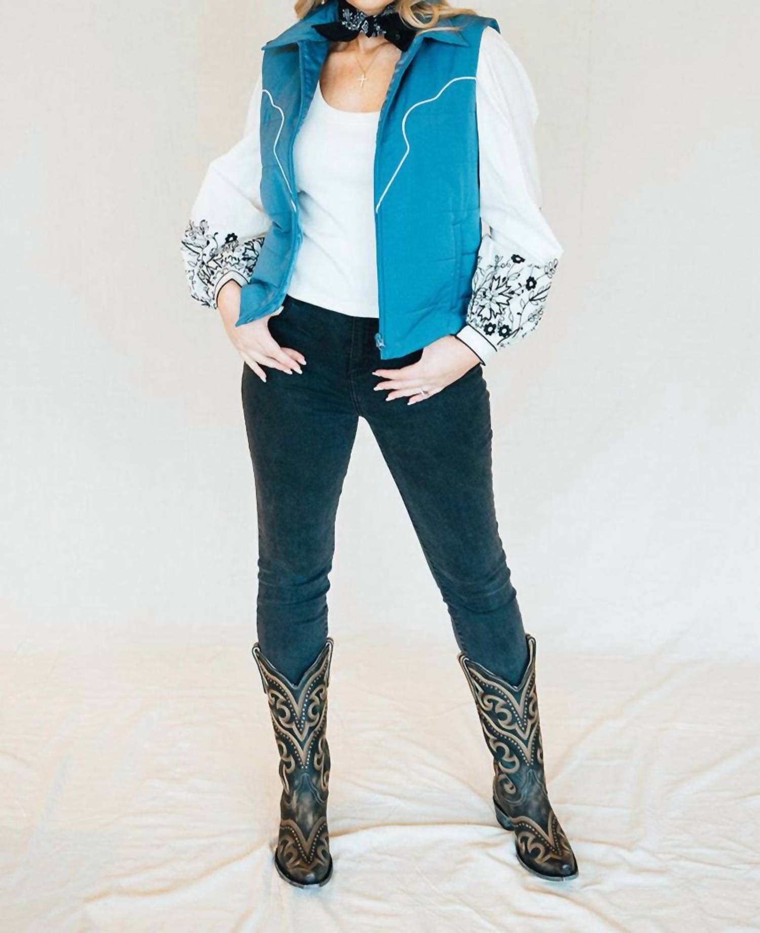 Sendero Provisions Co. - Ranchera Vest