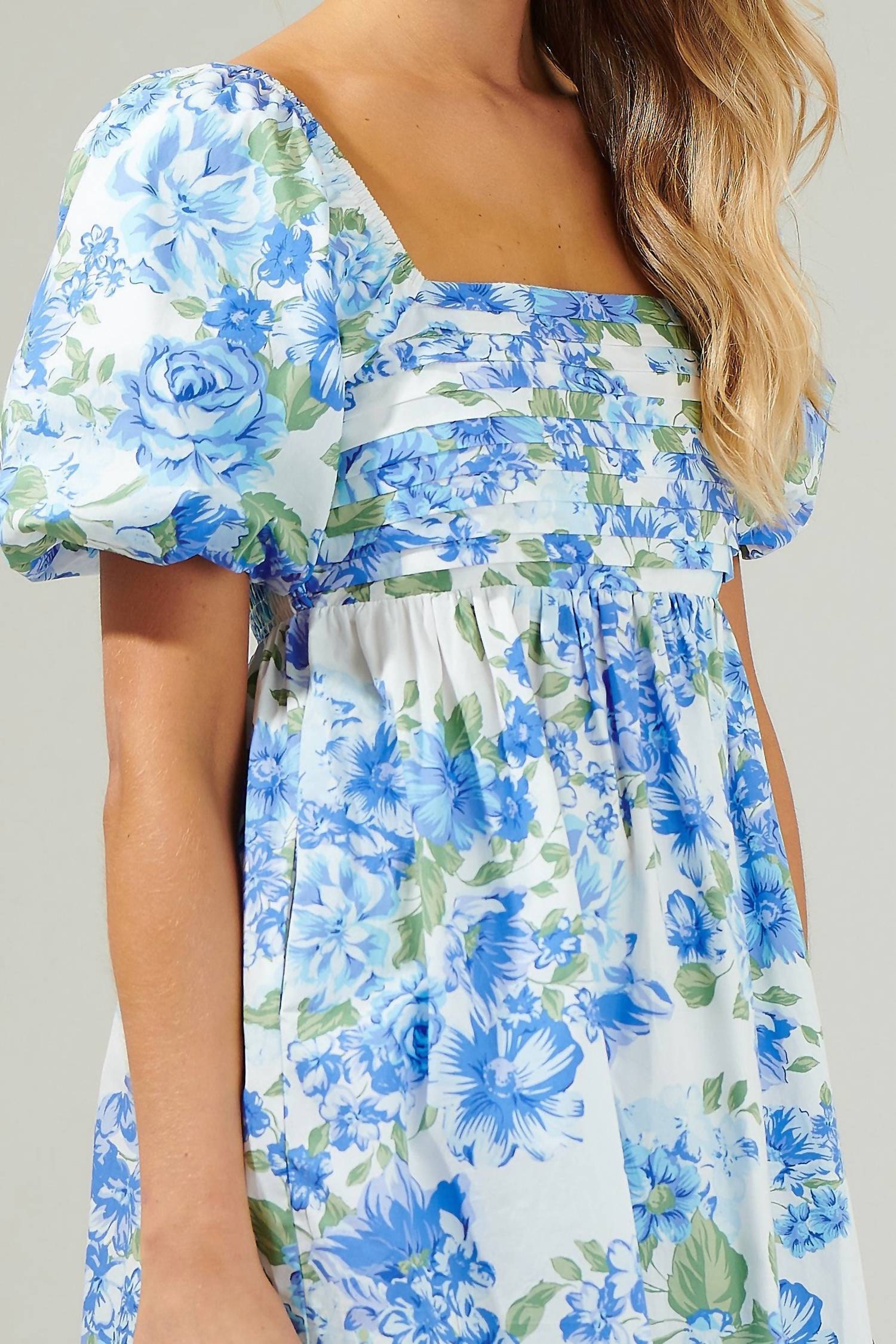 Sugarlips - Puff Sleeves Floral Mini Dress