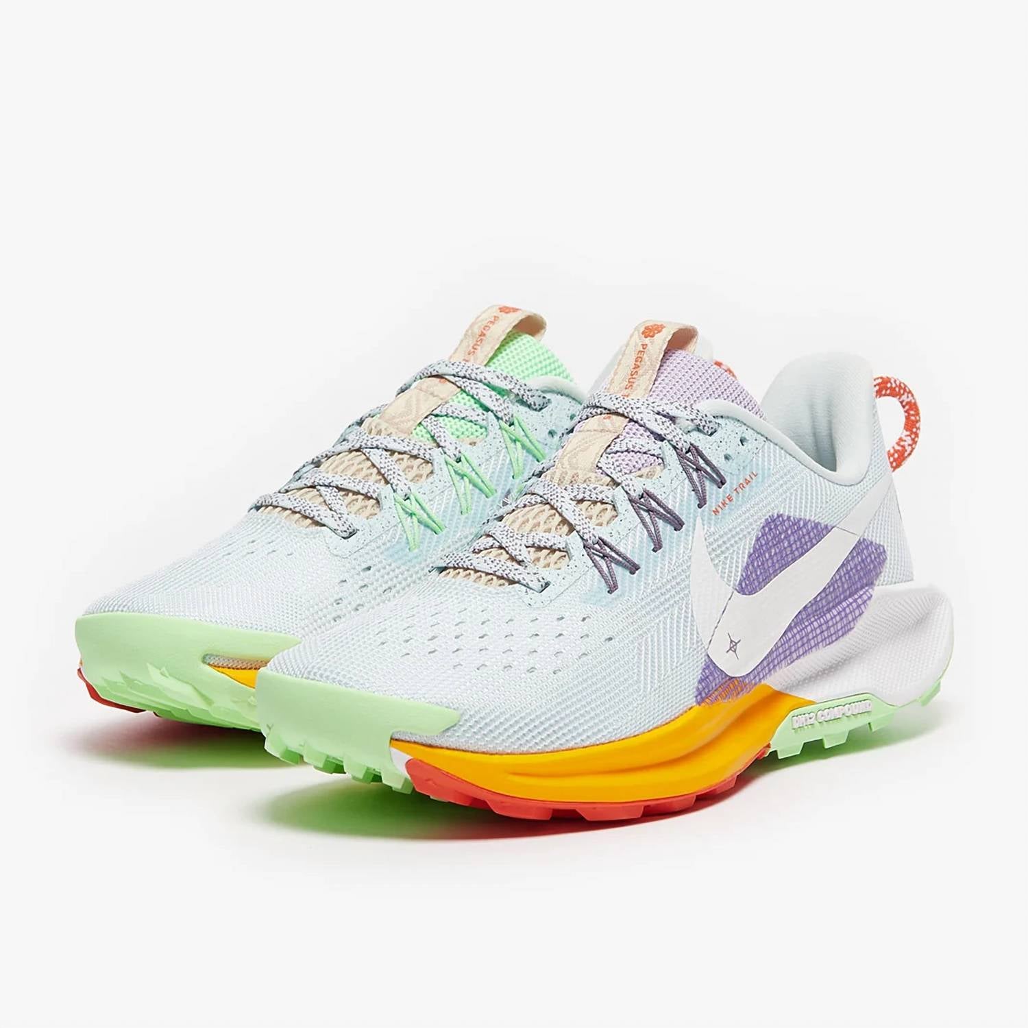 Nike - Women's Pegasus Trail 5 Running Shoes