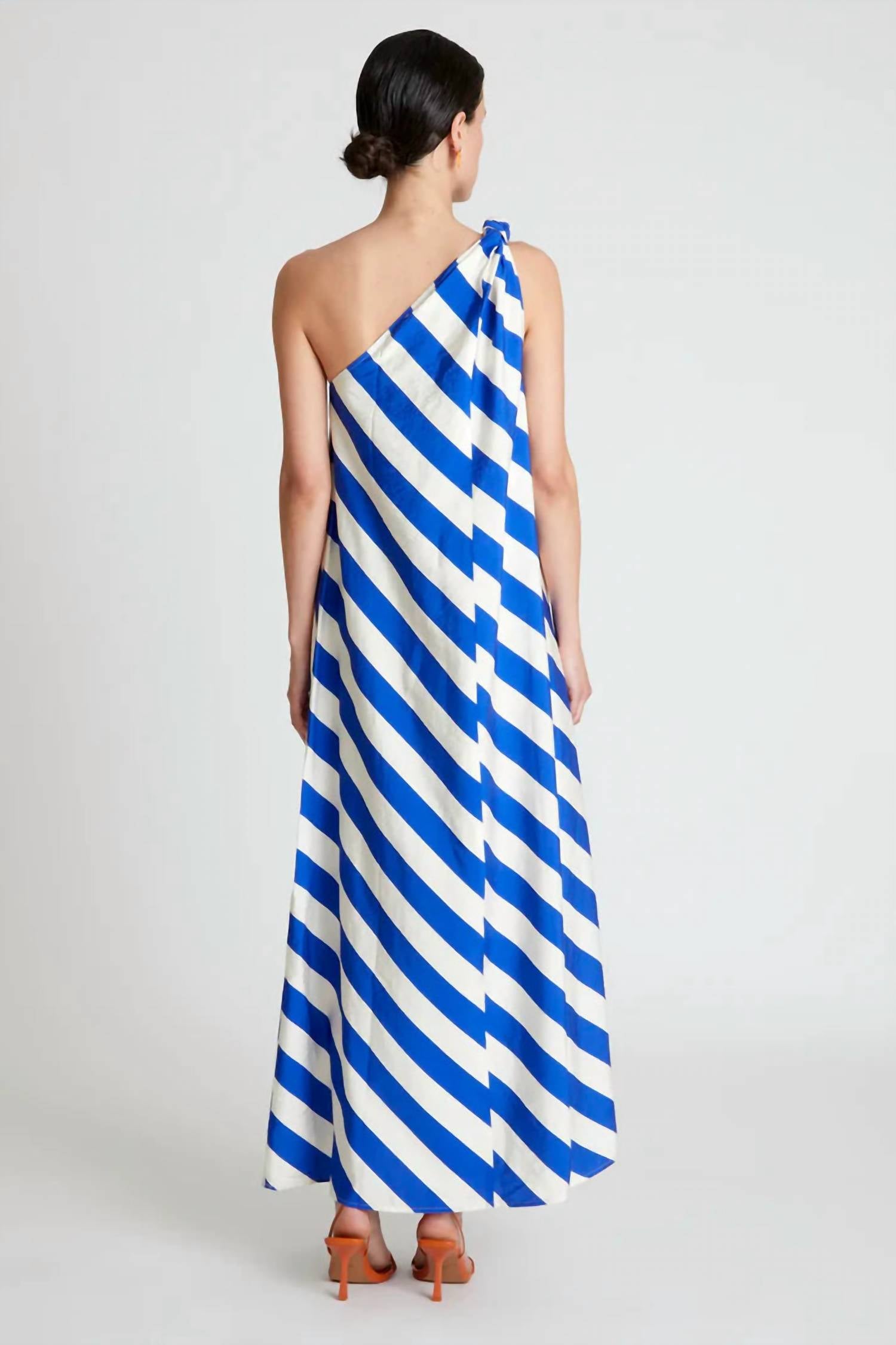 Compania Fantastica - One Shoulder Maxi Dress