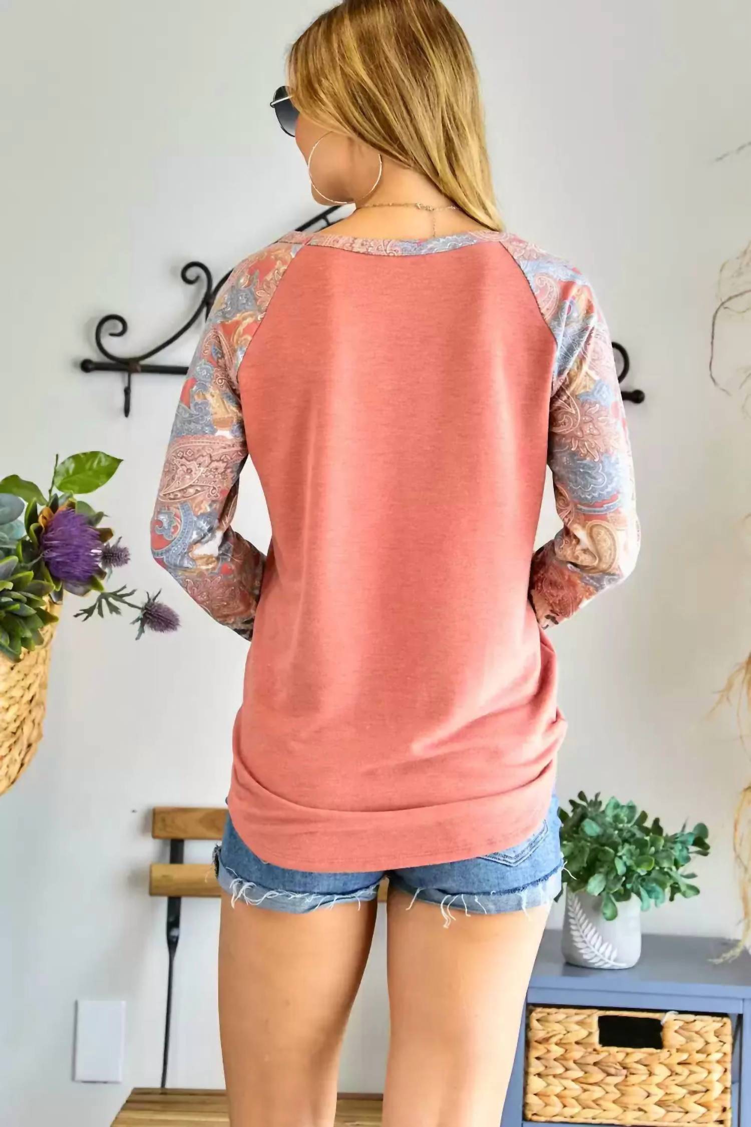 Adora - Round Neck Color Block Sleeve Fitted Top