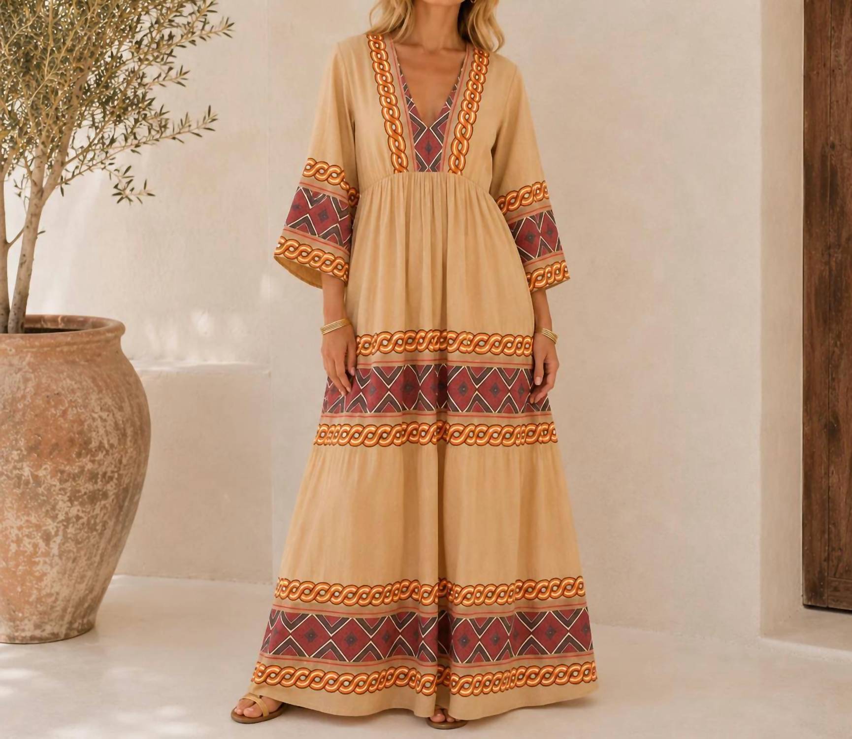 Mystery Resort - Delphi Maxi Dress