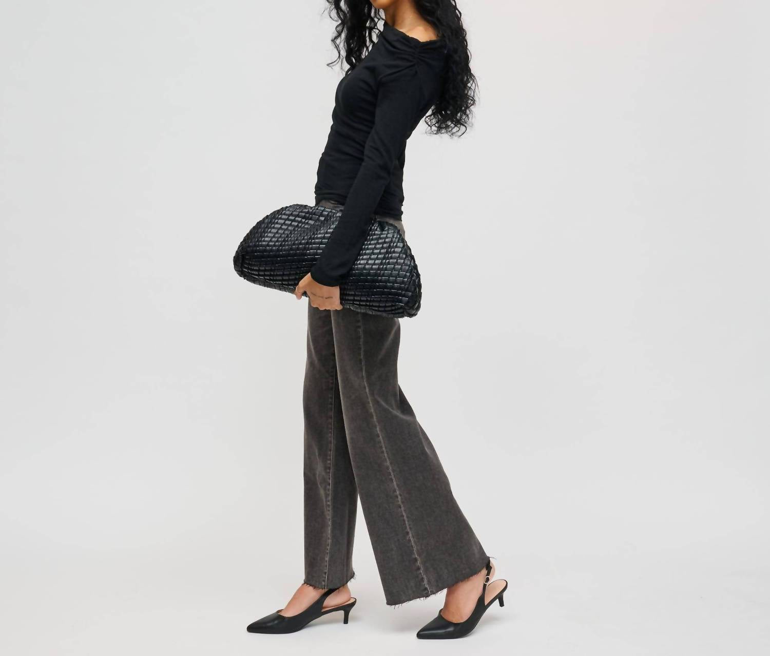 Urban Expressions - Women's Veronica Clutch Bag