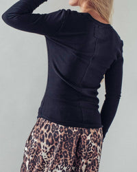 Urban Daizy - Long Sleeve Henley Top