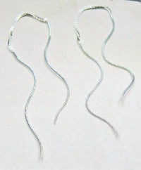 Sosie - Women's Wavy Bar Threader Earrings