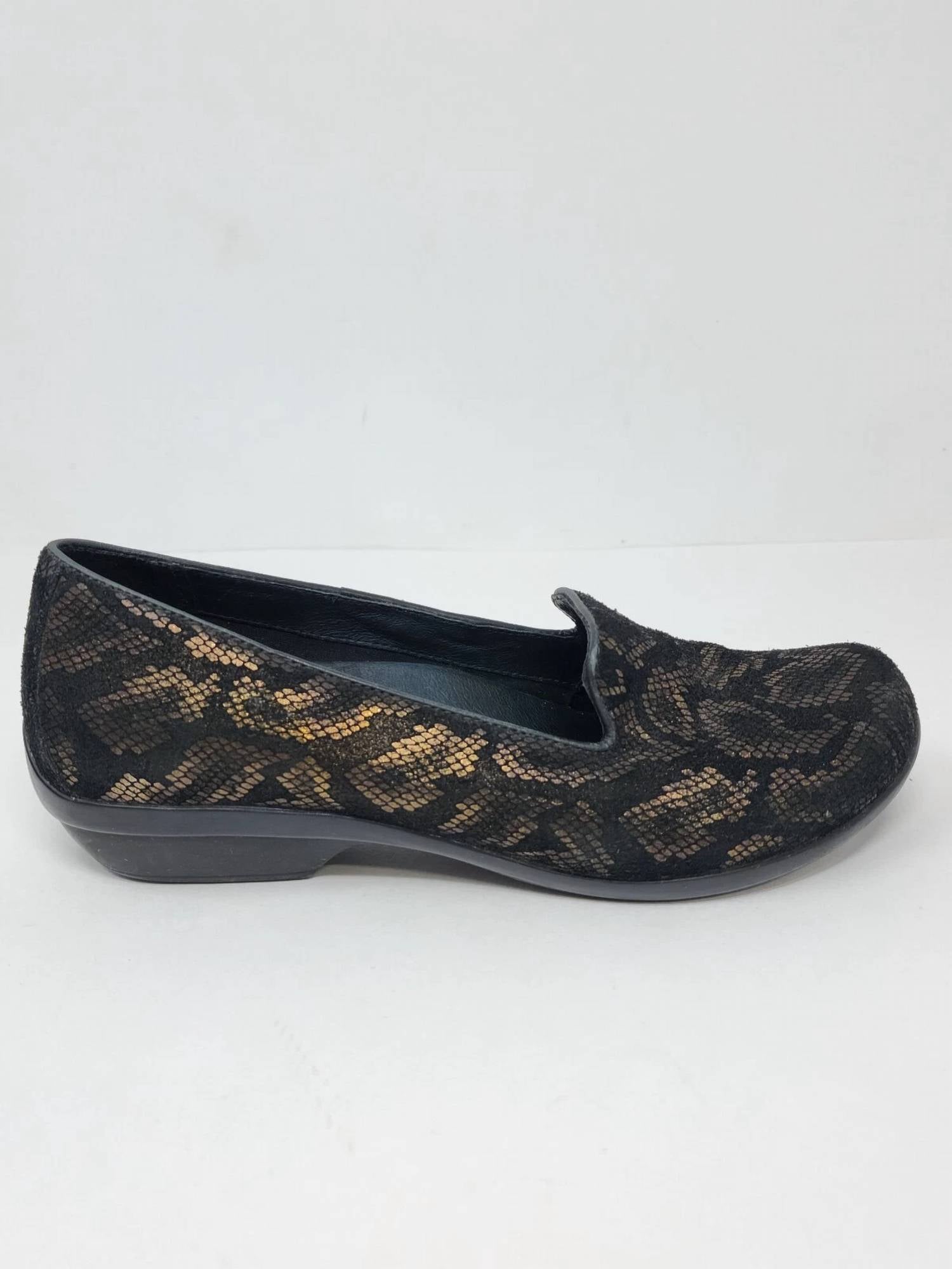dansko Women's Olivia Loafer in metallic - women's flats