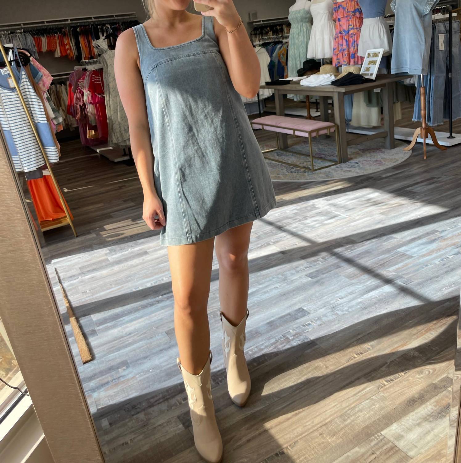 Le Lis - Square Neck Mini Dress