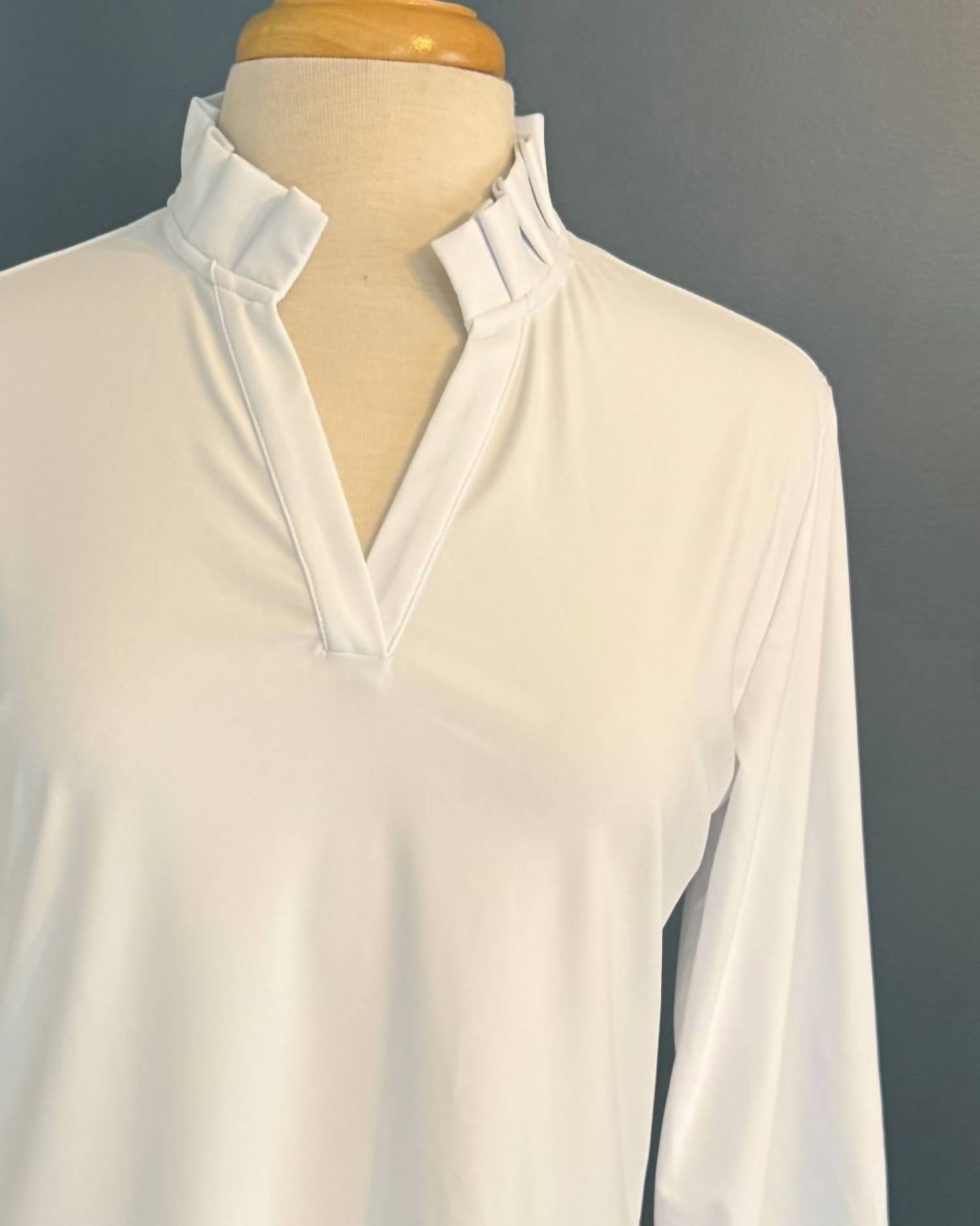 Aryeh - Women's Quarter Sleeve Pleated Top