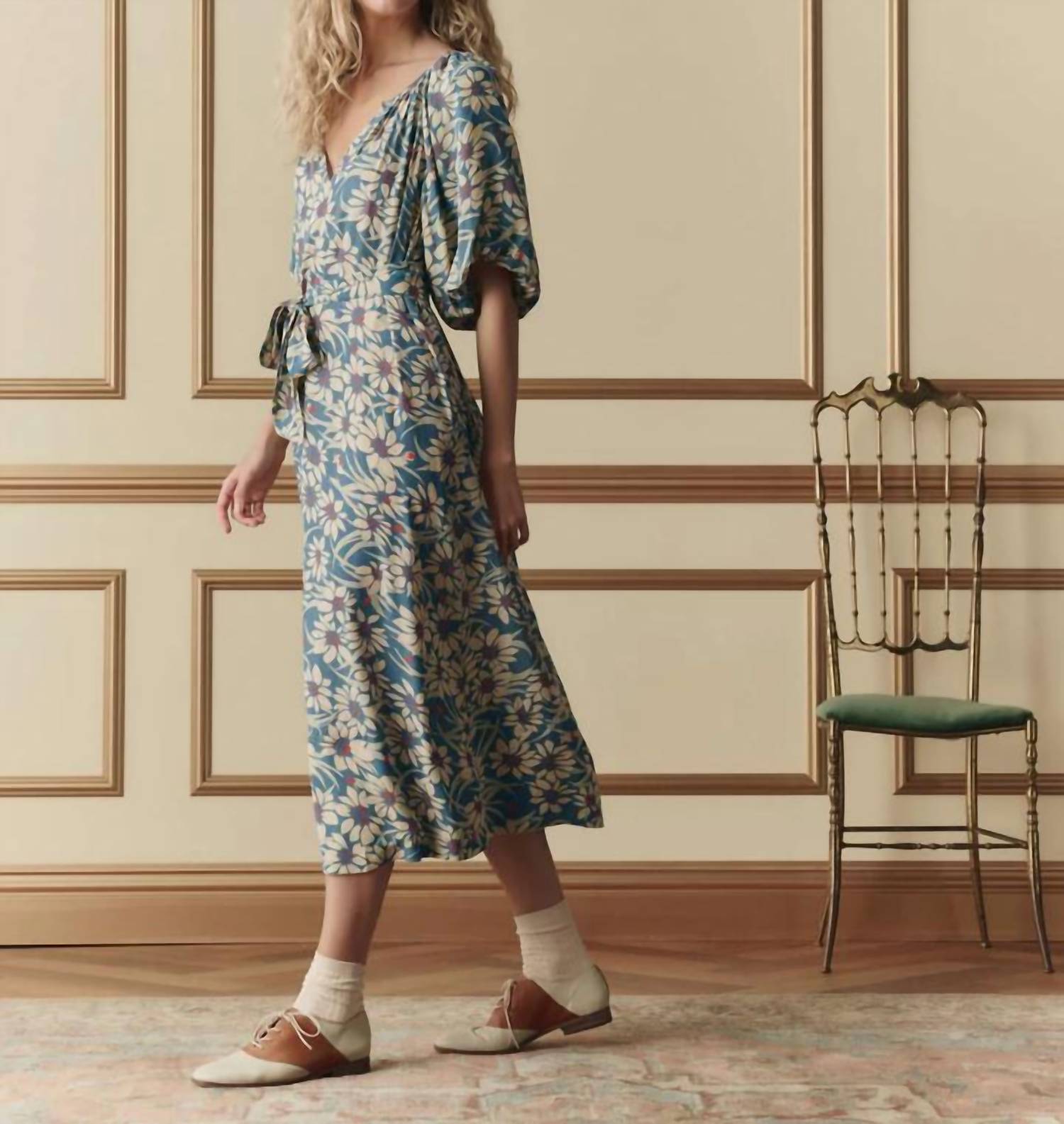 THE GREAT. The Fairground Dress in blue scattered bloom - women's dress - detail view