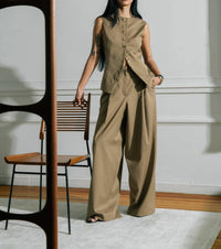 Sloan - Sleeveless Sculpted Vest