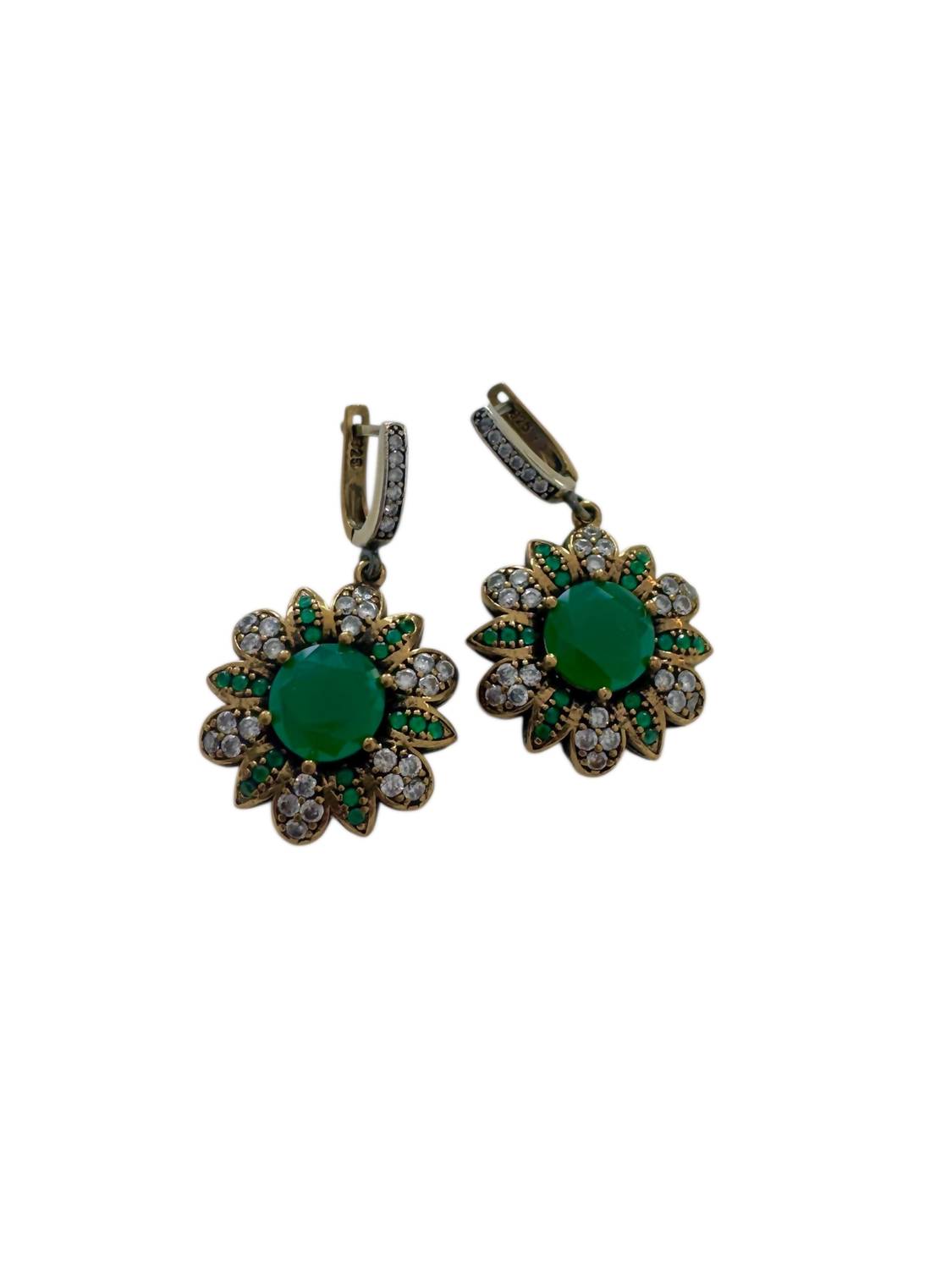 Avenue Chic - Emerald Flower Earrings