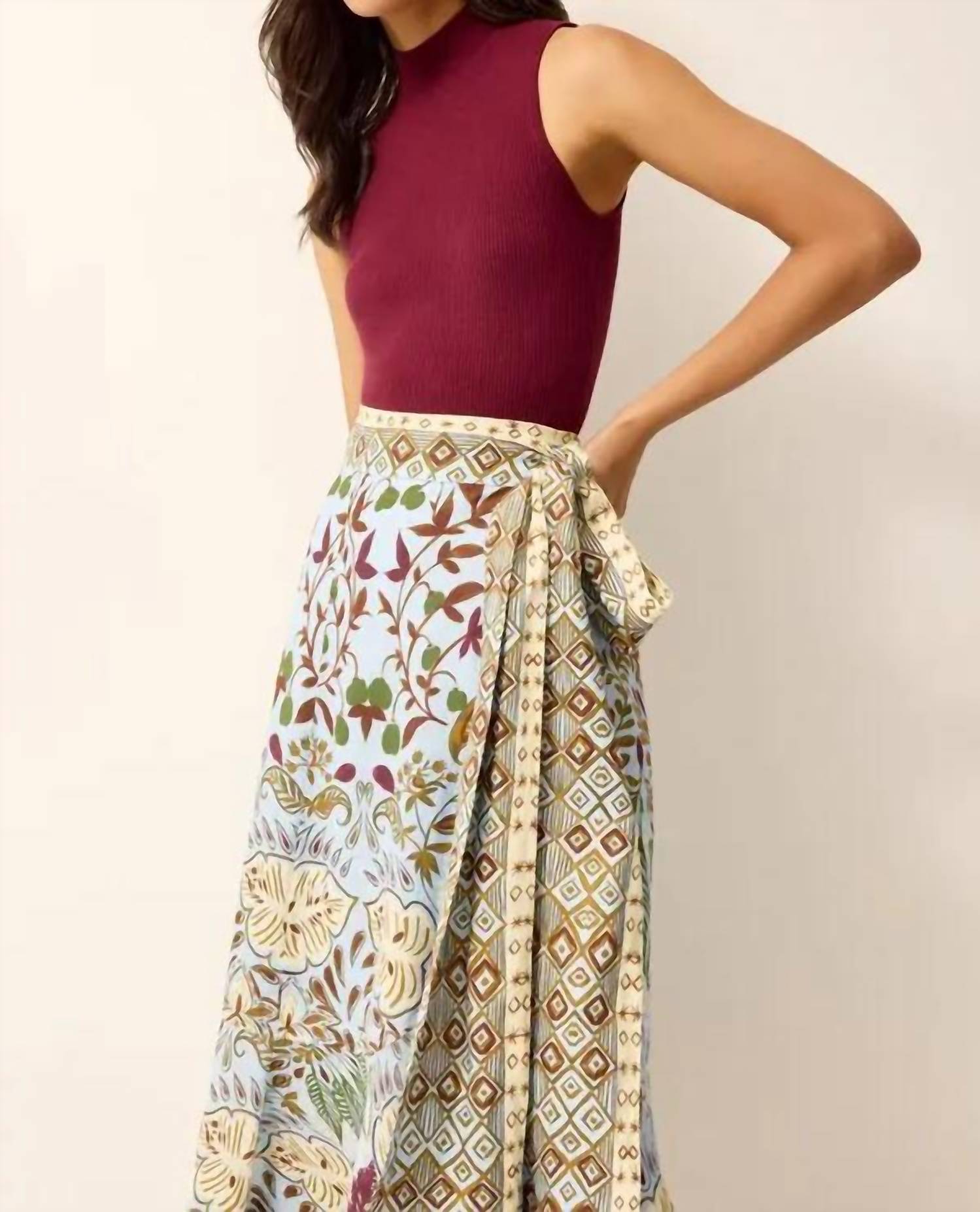 Marie Oliver - Mazie Mock Neck Sleeveless Top