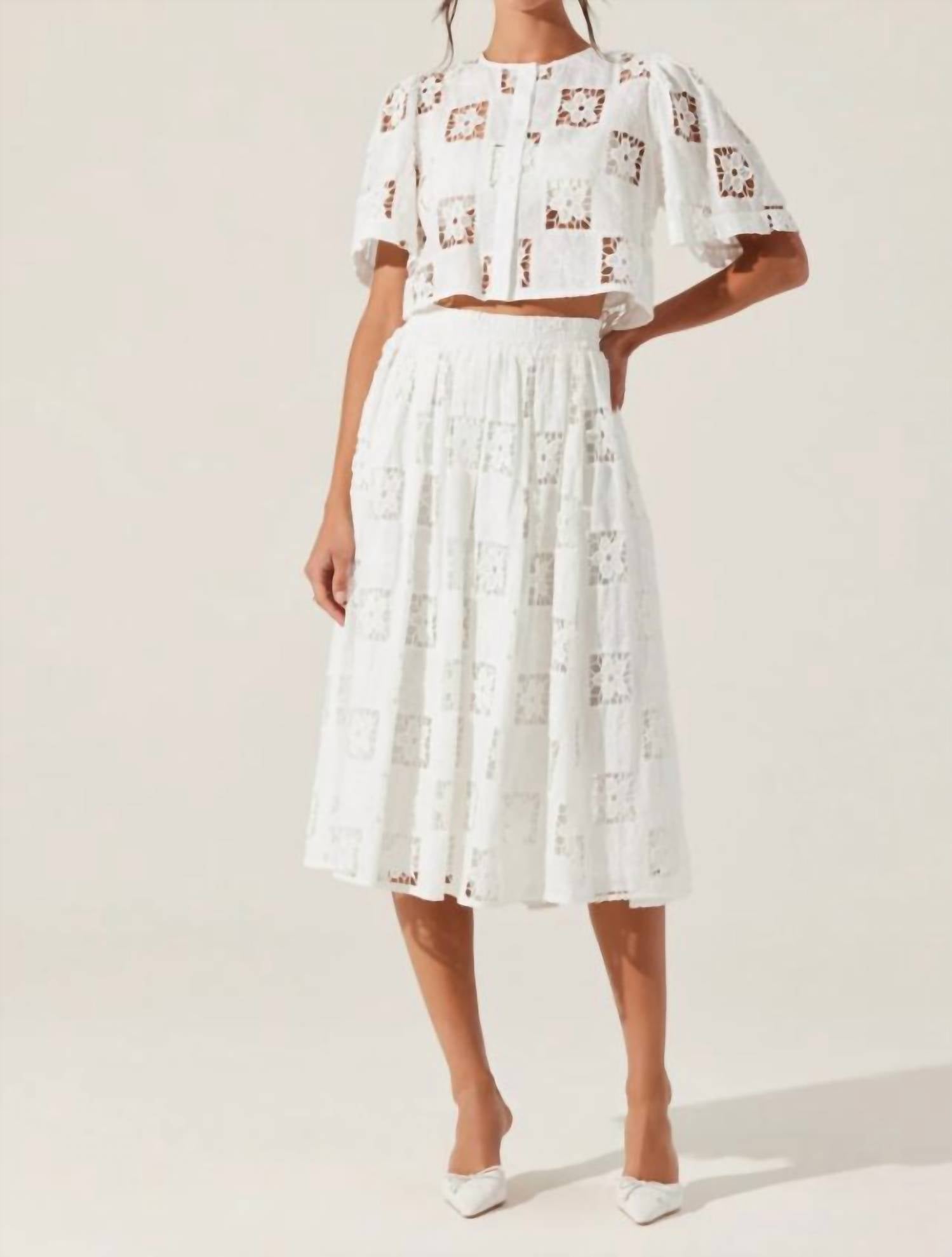 Astr - Andolina Crochet Lace Crop Top
