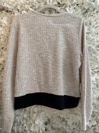 Pete - Women's Contrasting Snap Sweater