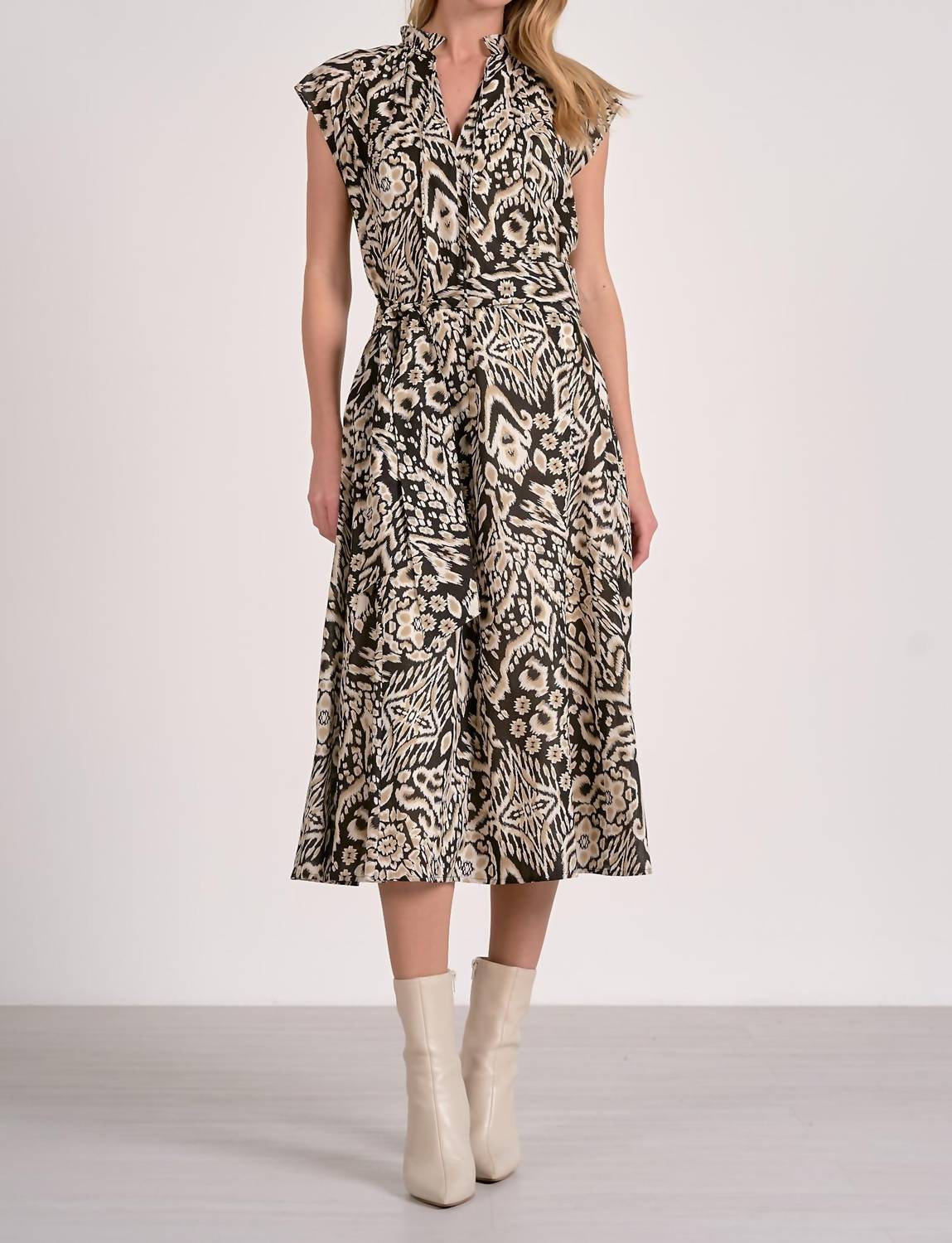 ELAN Emma Printed Maxi Dress in black acorn - women's dress