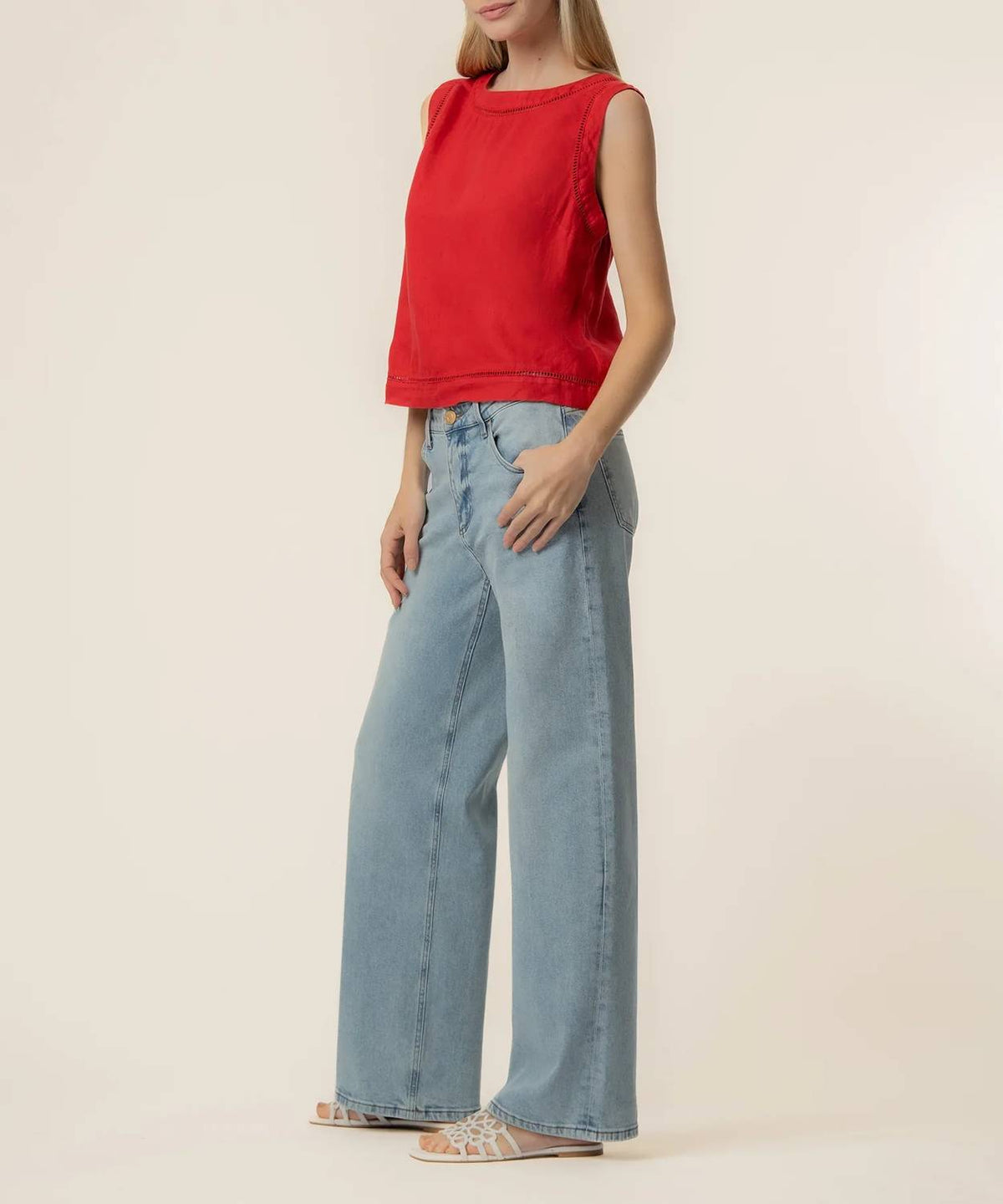 Kut From The Kloth - Joanne Sleeveless Crop Top