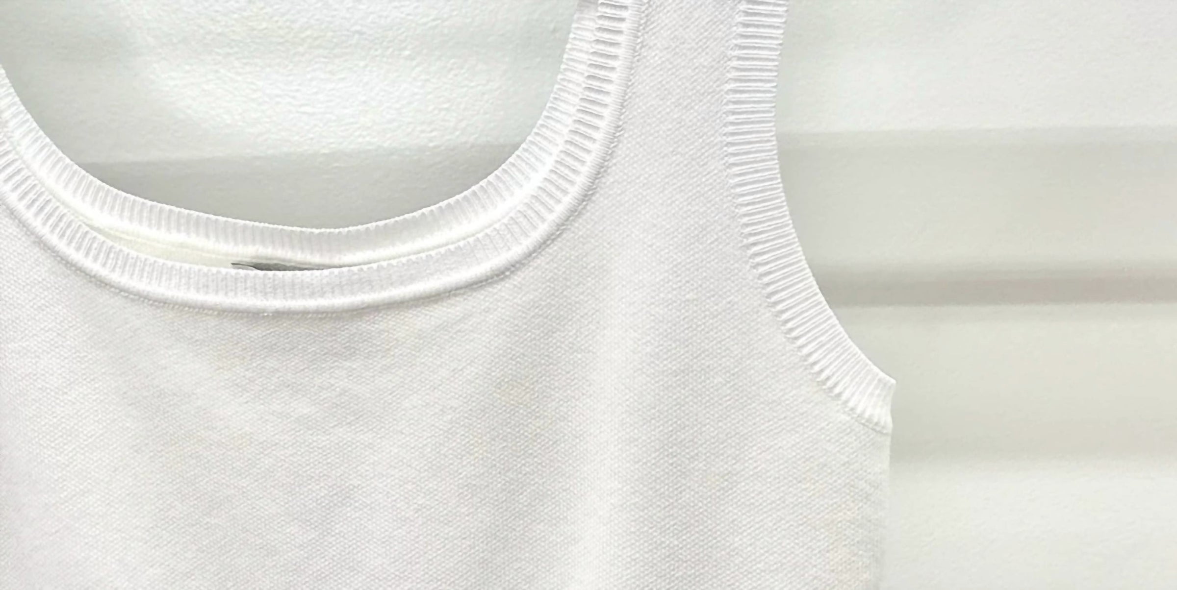 Sadie & Sage - Women's Scoop Neck Sweater Top