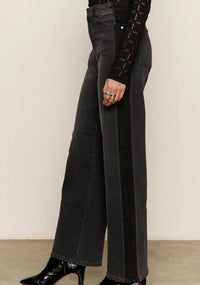 Sanctuary Tuxedo Straight Jeans in black - women's jeans - detail view
