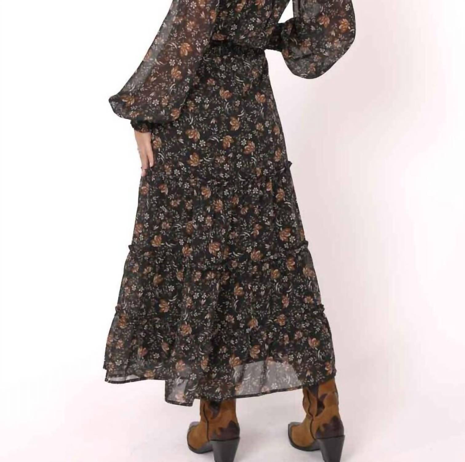 Sadie & Sage - Kathleen Tiered Long Sleeve Dress