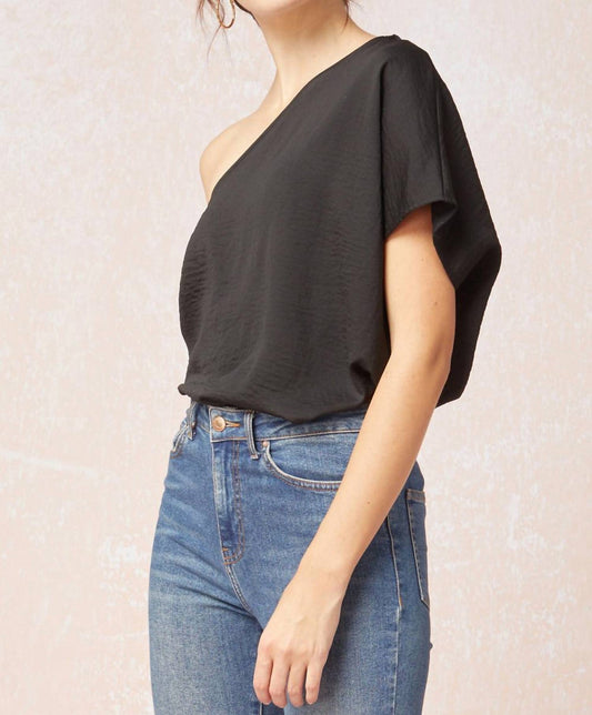 Entro - One Shoulder Top