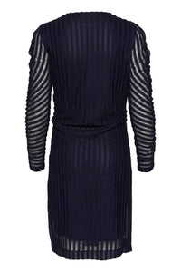 Soaked In Luxury - Solveig Long Sleeves Slim Fit Midi Dress