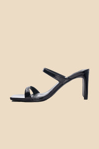 Chinese Laundry - Women's Yaya Dress Sandal
