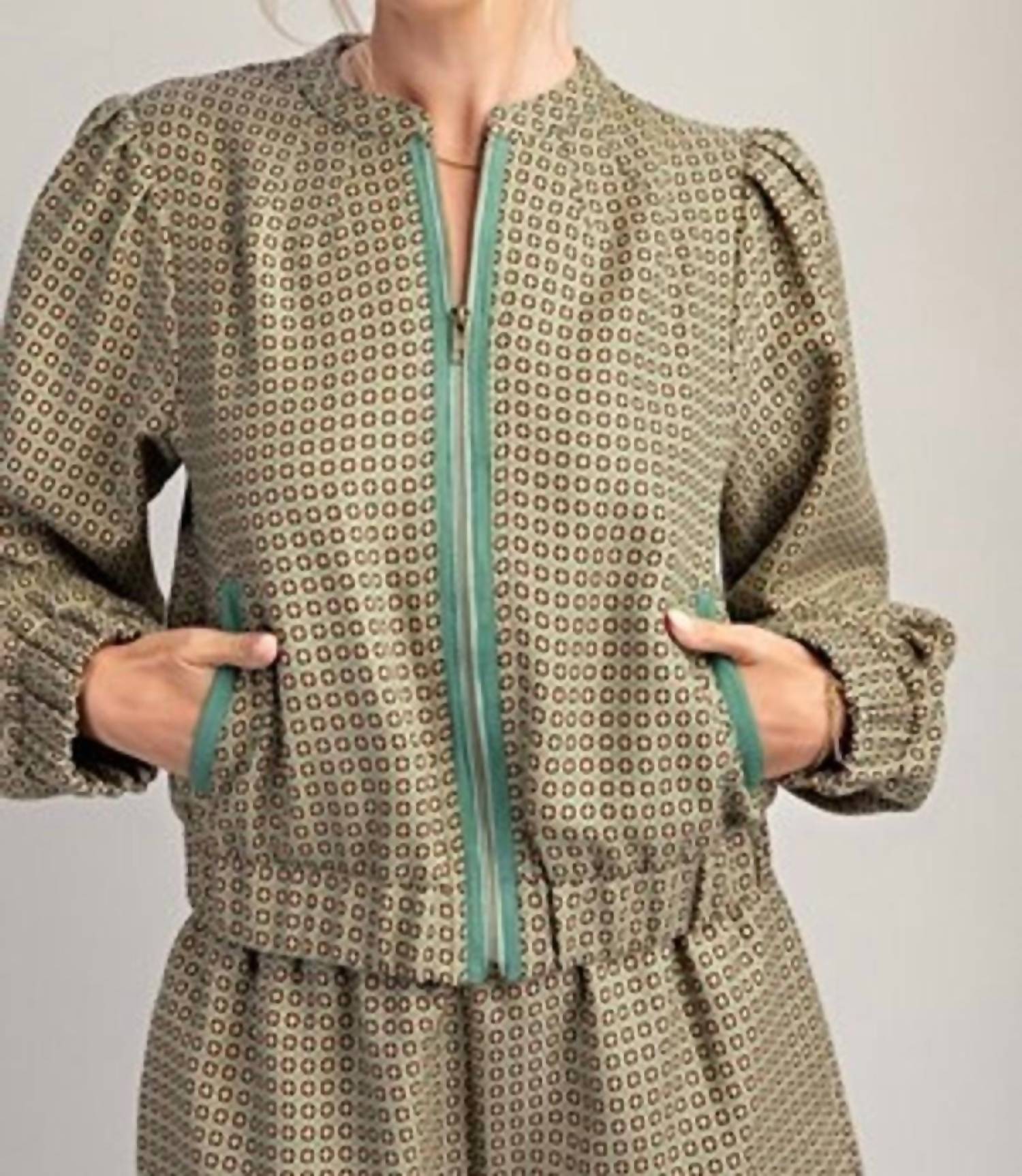 Glam - Jacquard Jacket & Shorts Set