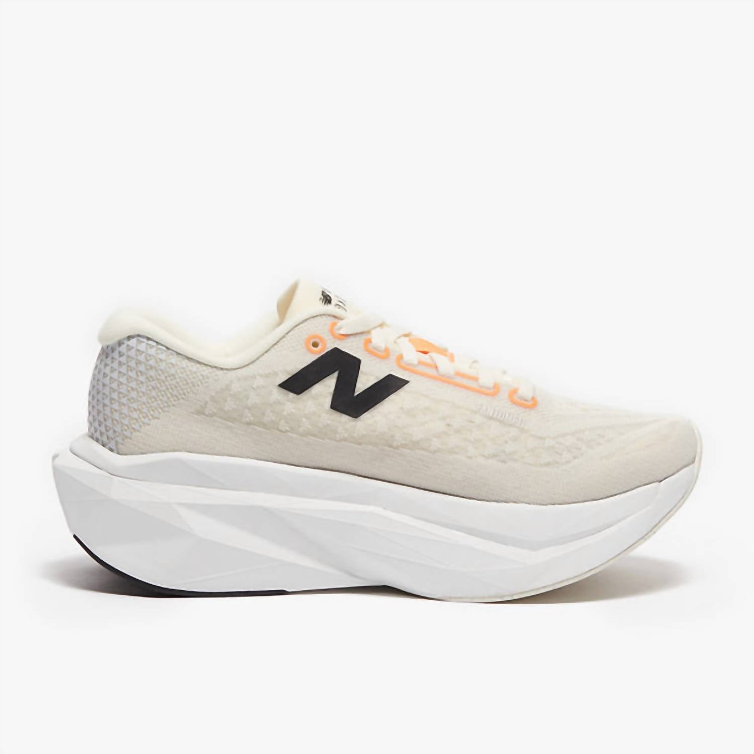 New Balance - Women's Fuelcell Supercomp Trainer V3 Shoe