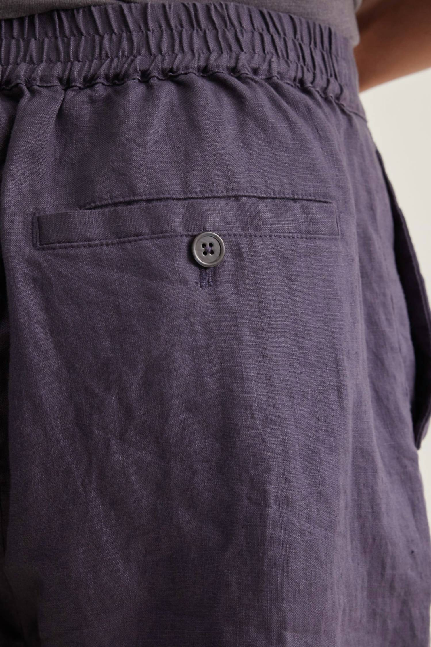 Velvet By Graham & Spencer - Eamon Linen Shorts