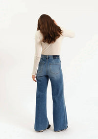 Daze - Far Out High Rise With Fashion Pocket Jeans