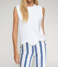 Vilagallo - Wavy Hem Sleeveless Top