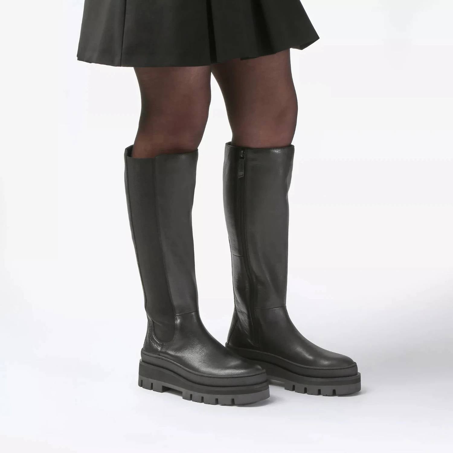 Clarks - Women's Motive Hi 2 Boots