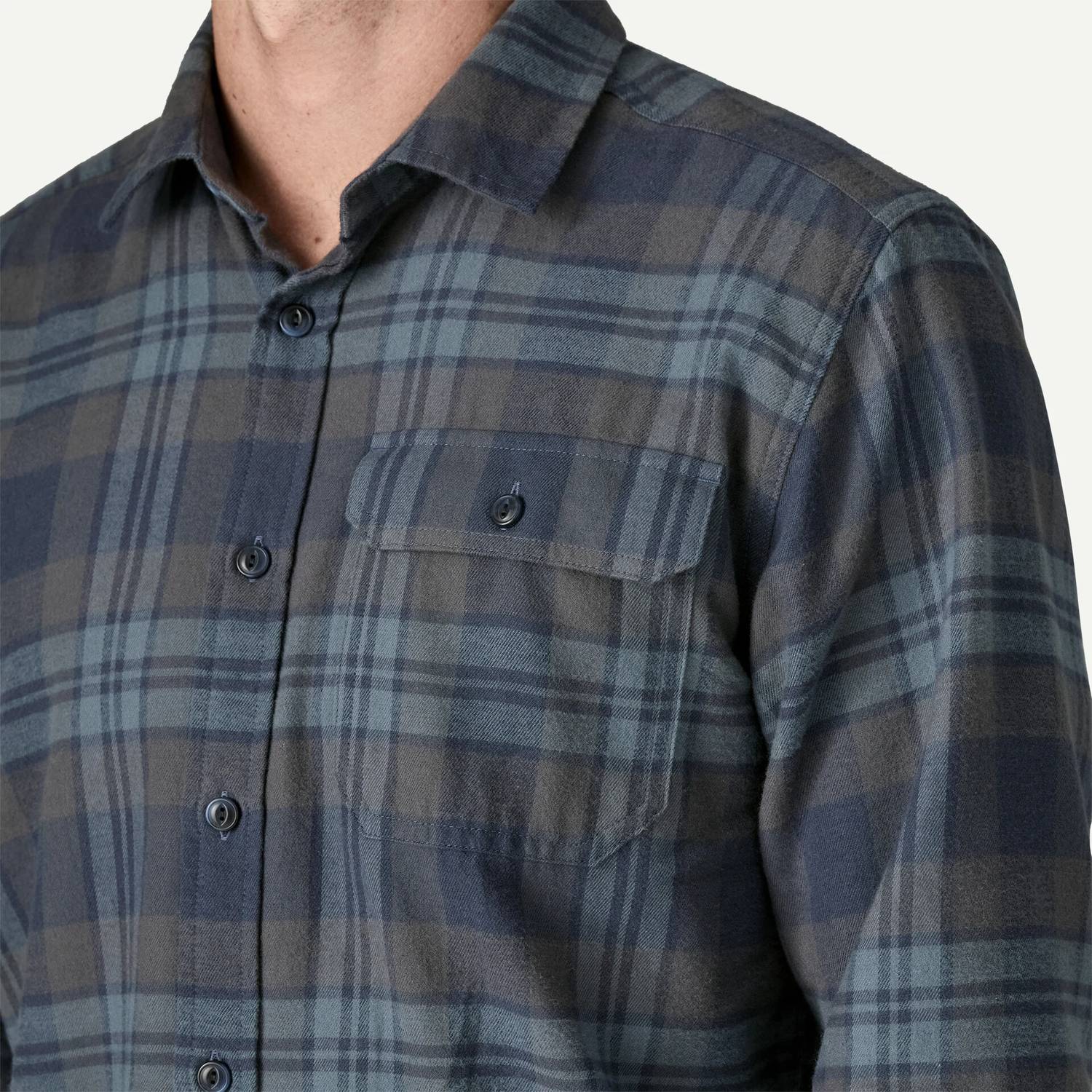 Patagonia Lightweight Fjord Flannel Shirt in smolder blue - men's shirt - view 4