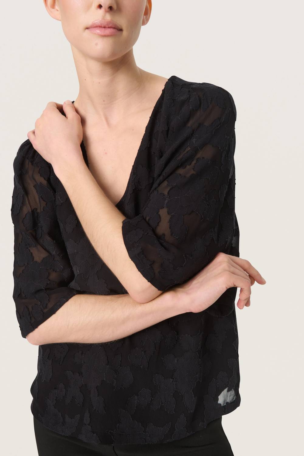 Soaked In Luxury - Felisia V-neck Half Sleeve Blouse