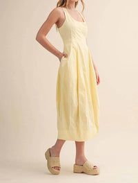 &Merci - Women's Tulip Hem Midi Dress