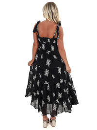 Ee:Some - Setting the Scene Embroidered Maxi Dress