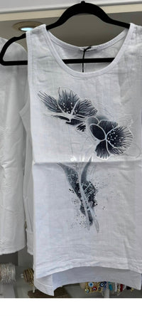 Femme Fatale - Floral linen tank