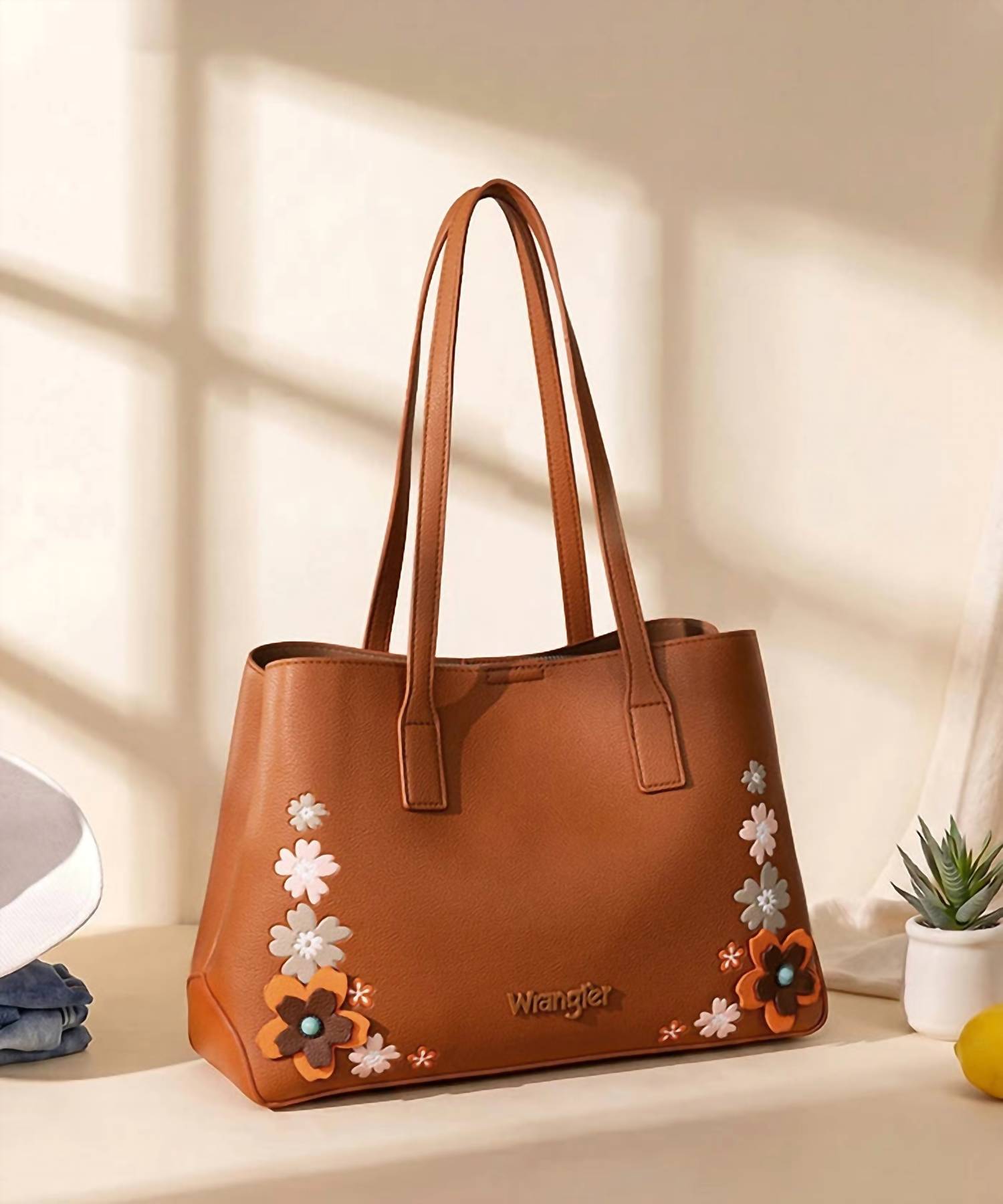 Wrangler - 3D FLORAL TOTE BAG