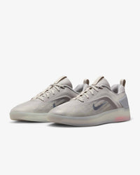 Nike - Men's Sb Zoom Nyjah 4 Skate Shoes