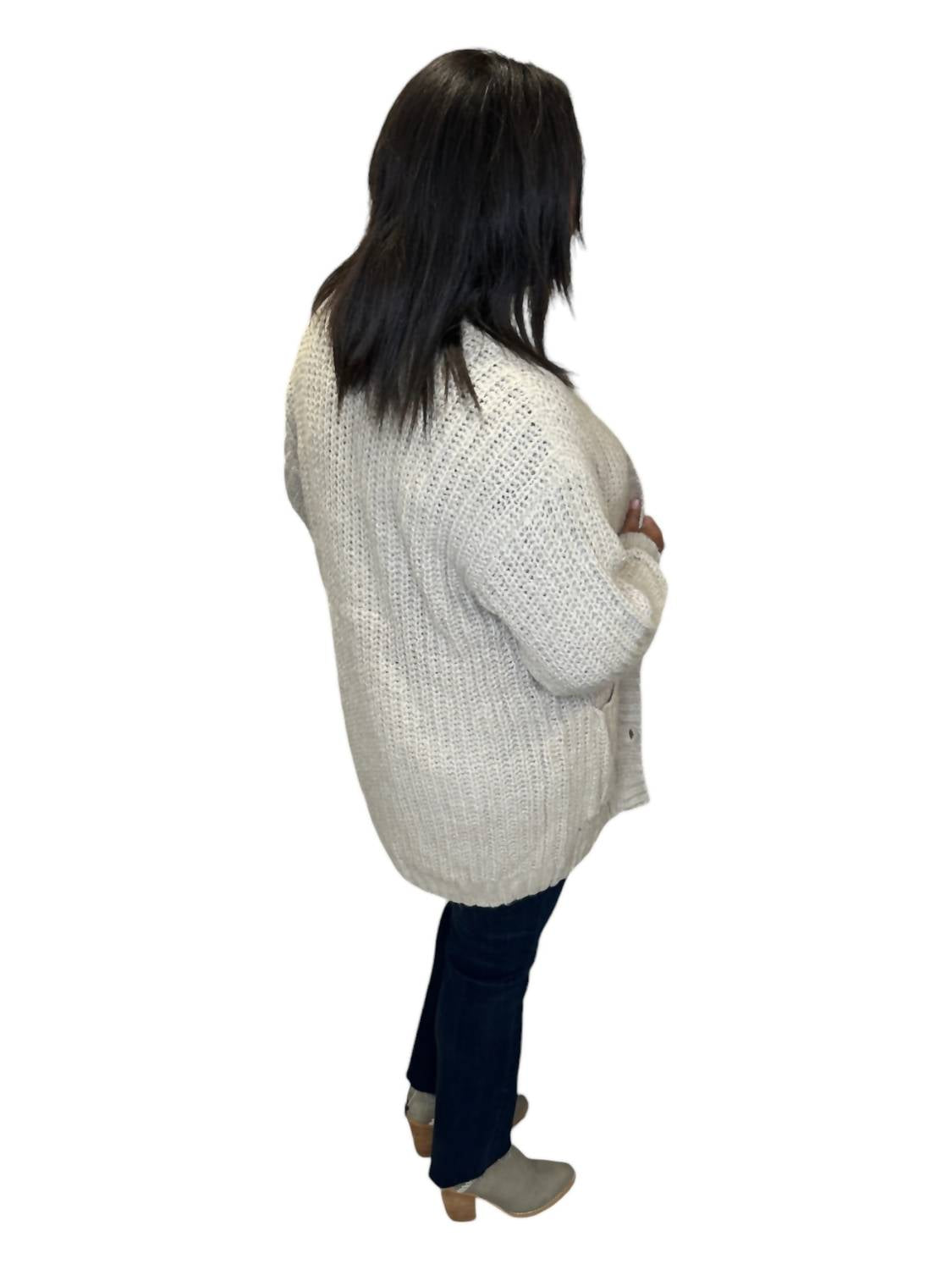 Saltwater Luxe - Cozy Chunky 3 Button Cardigan
