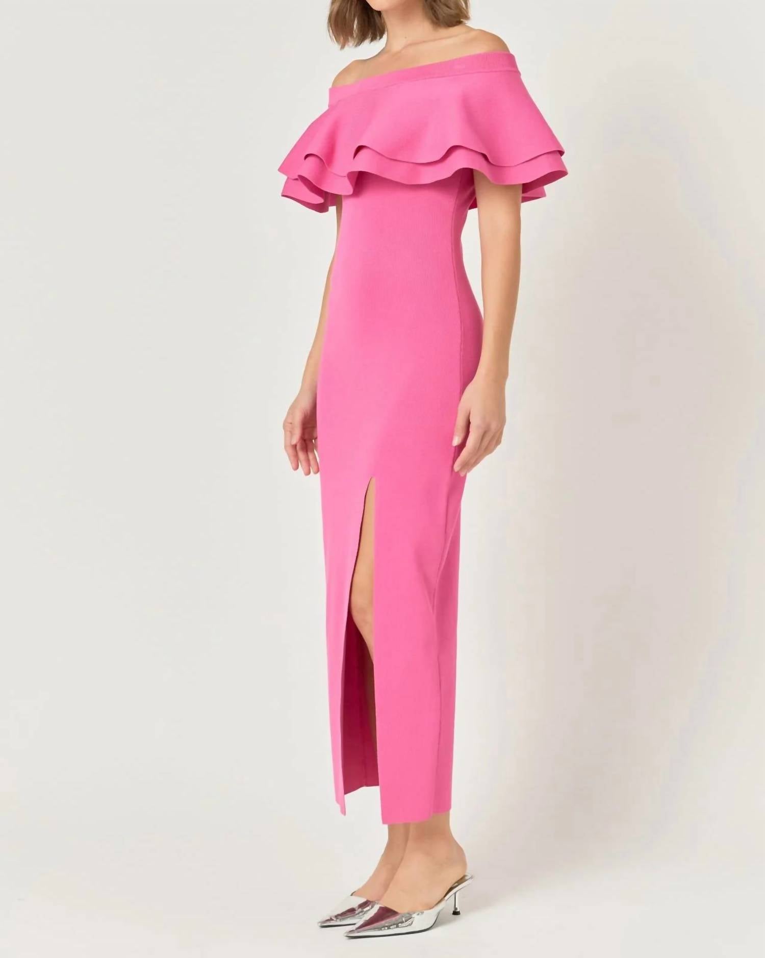 Endless Rose - Off-shoulder Ruffle Maxi Dress