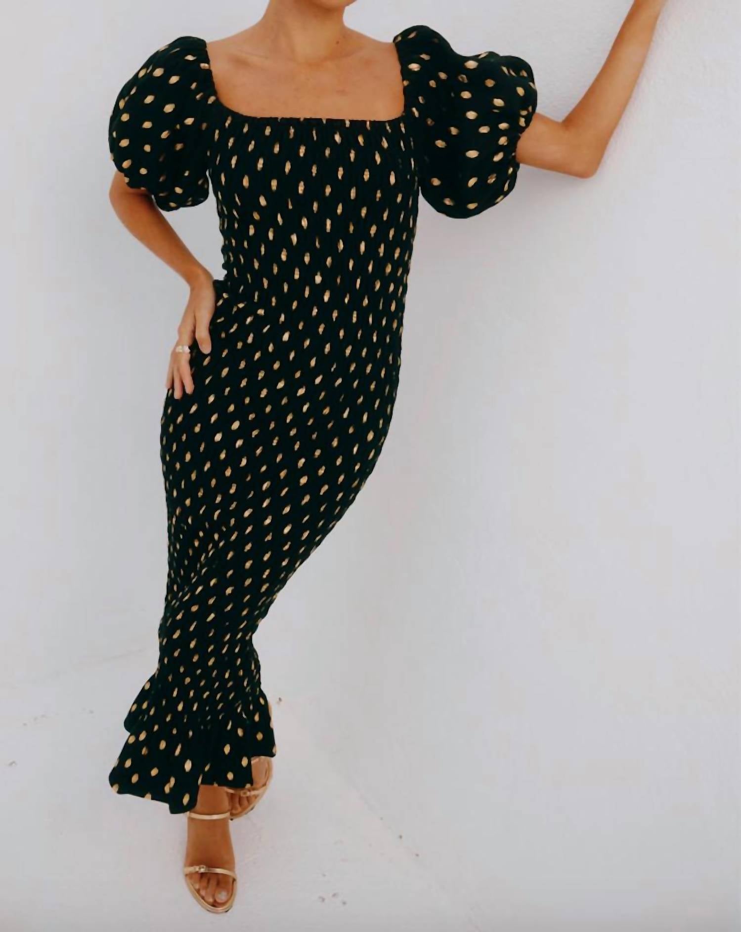 Never Fully Dressed - Jojo Off-shoulder Midi Dress