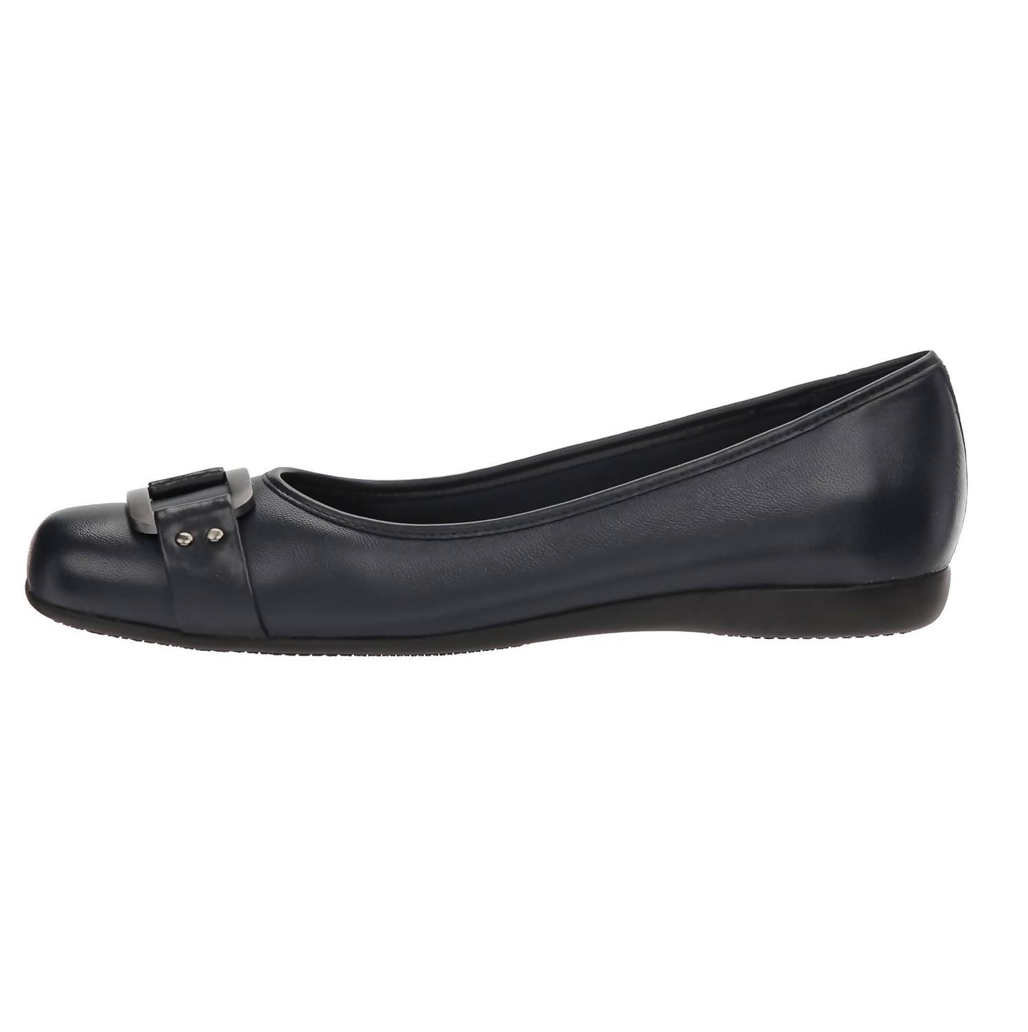 Trotters Women's Sizzle Ballet Flat in navy 1 - women's flats - detail view