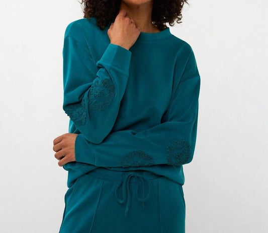 Esqualo - Modal Top With Embroidered Floral Sleeve