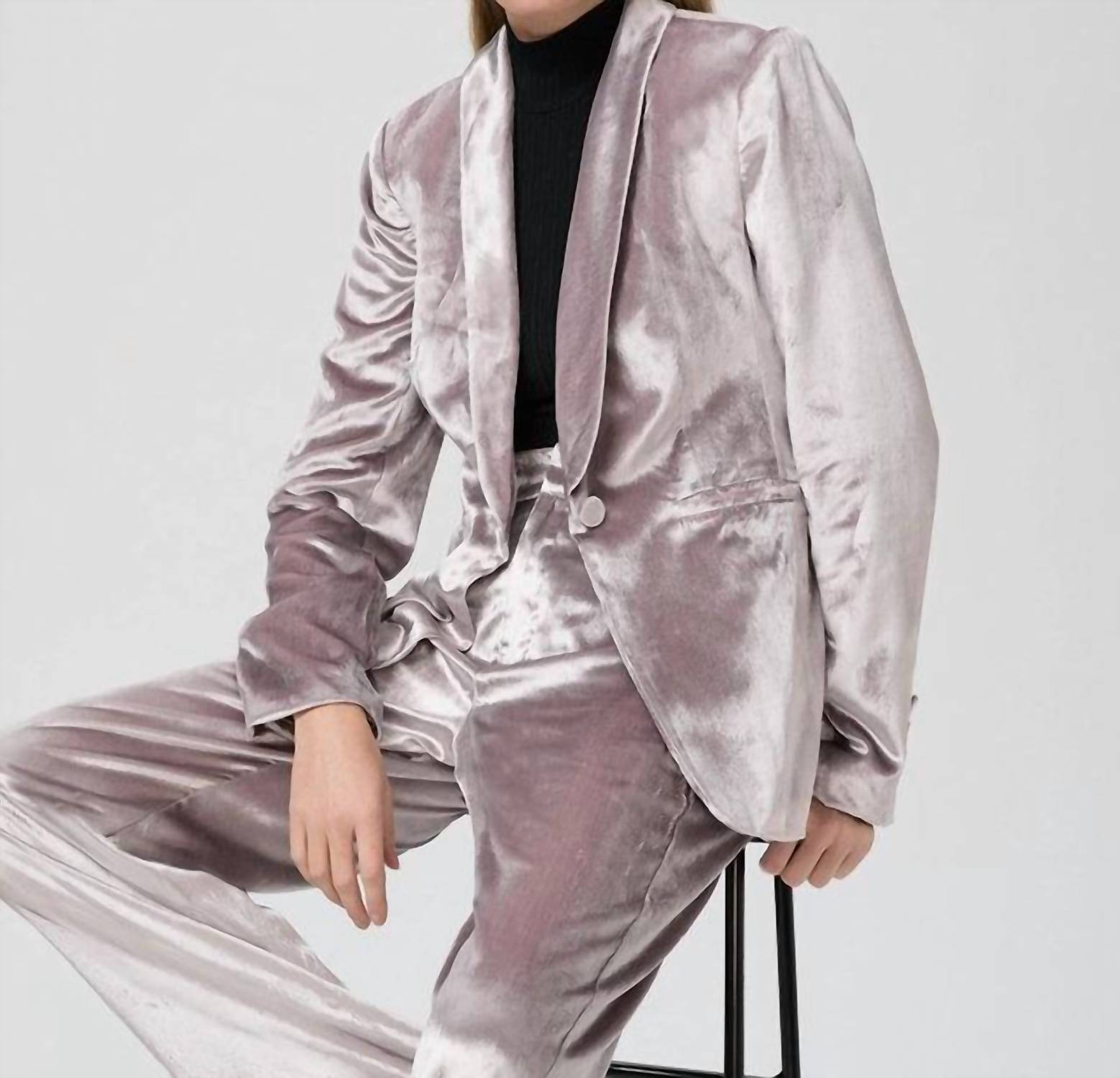 Paige - Kriselle Blazer