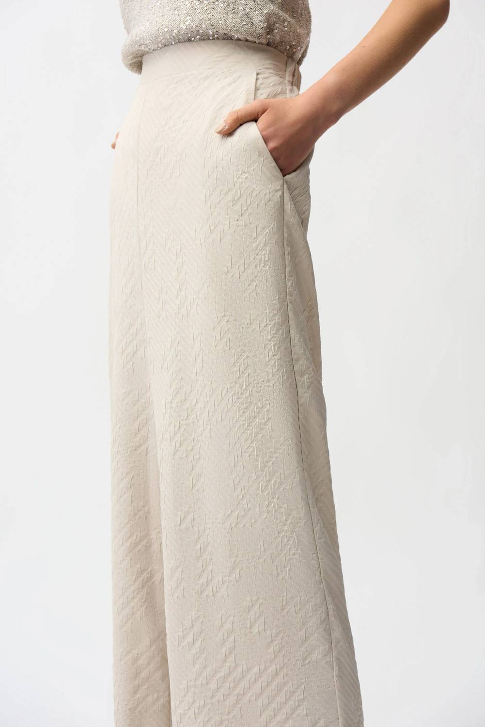 Joseph Ribkoff - Jacquard Geometrical Texture Wide Leg Pull-on Pants