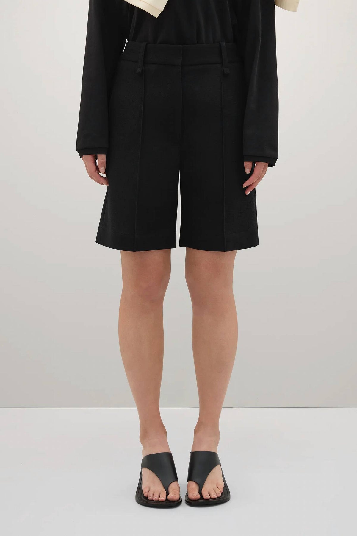 A.Emery - Keely Pintuck Short