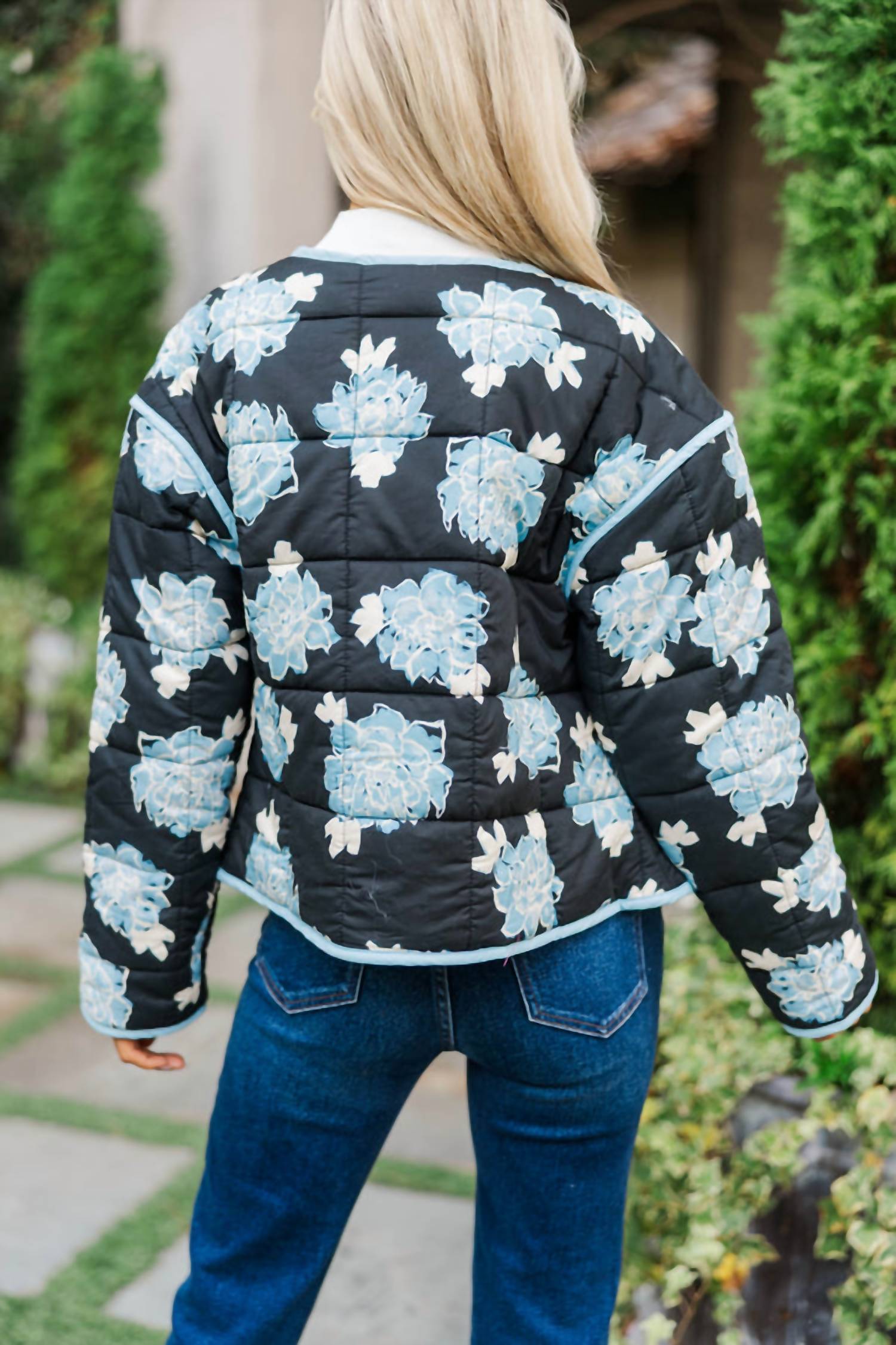 Mia - Floral Quilted Jacket