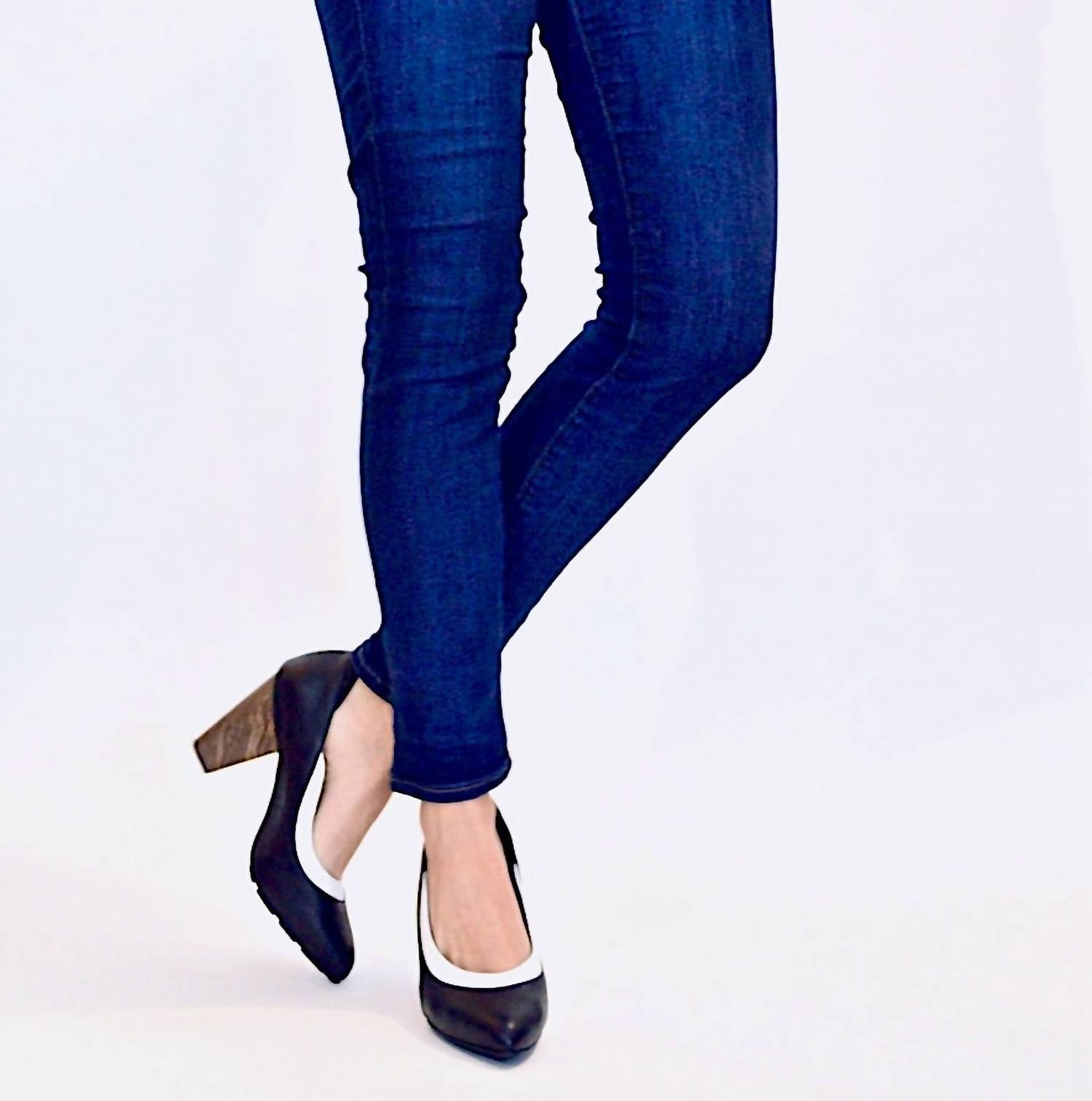 Chelsea Jones - Women's Rhythm High Heels